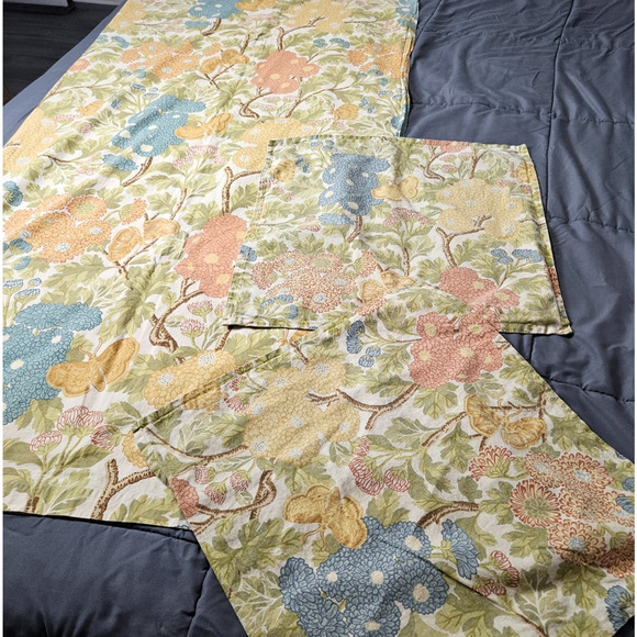 Pottery Barn Mum Garden Floral Curtain Panel & Two Zippered Throw Pillow Cases - Picture 2 of 12